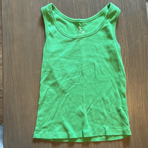 Women’s Small Ribbed Tank Bundle - Picture 4 of 7